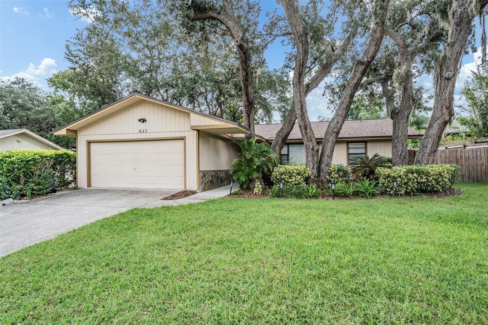 Timber Ln, Tarpon Springs, FL 34689