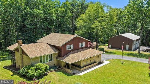 28 Pine Heights Dr, PINE GROVE, PA, 17963-8715 | Card Image