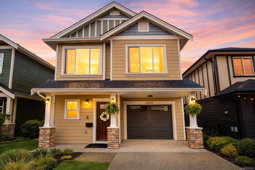 1221 Parkdale Creek Gdns, Langford, BC, V9B4G9 | Card Image