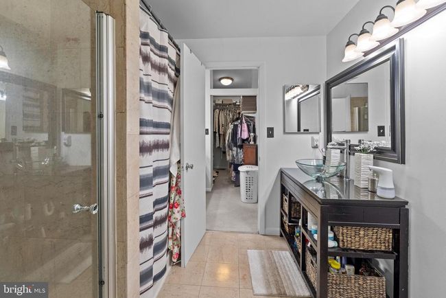 8101-E - 8101 Greenspring Way, Condo with 3 bedrooms, 3 bathrooms and null parking in OWINGS MILLS MD | Image 22