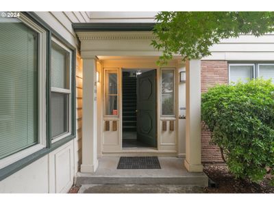 9 - 2211 Ne Halsey St, Condo with 1 bedrooms, 1 bathrooms and 1 parking in Portland OR | Image 3