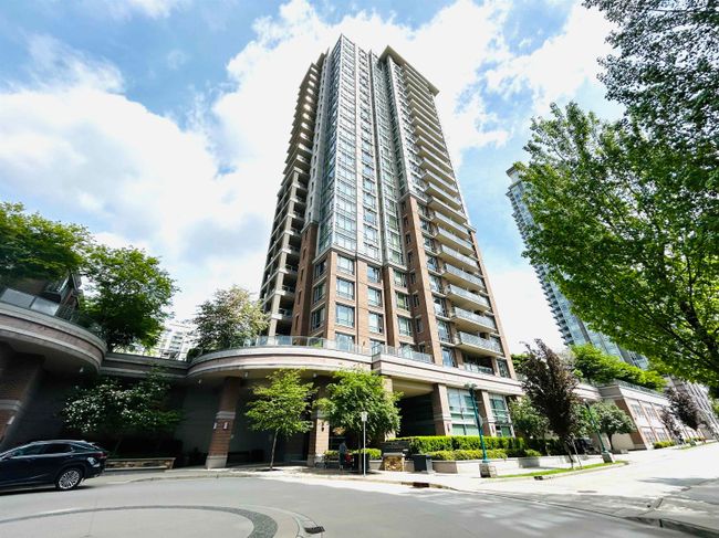605 - 1155 The High Street, Condo with 2 bedrooms, 2 bathrooms and 1 parking in Coquitlam BC | Image 1