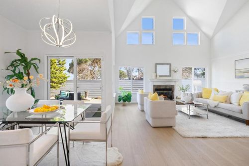 1 Binnacle Ln, San Mateo, CA, 94404 | Card Image