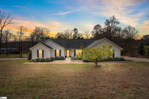 1097 Mountain Springs Rd, Anderson, SC, 29621-3431 | Card Image