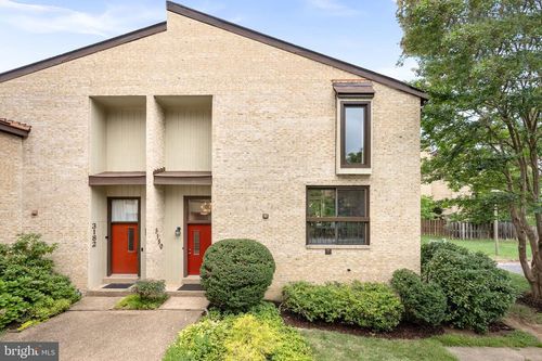 3180 Readsborough Ct, FAIRFAX, VA, 22031-2624 | Card Image