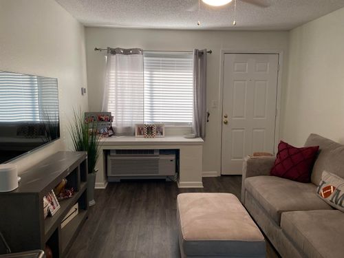 apt-227-403 Hayden Rd, Tallahassee, FL, 32304-4252 | Card Image