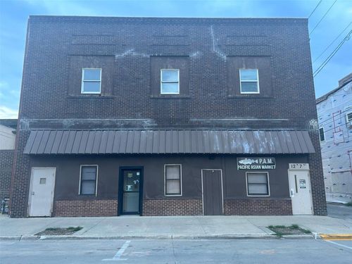 12 N 7th St, Fort Dodge, IA, 50501-3806 | Card Image