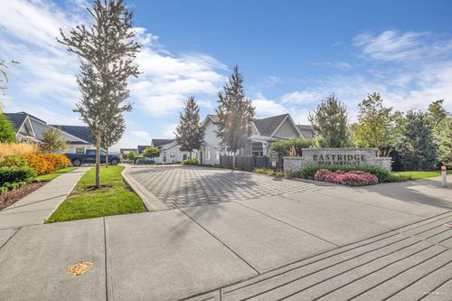 2-5528 148 St, Surrey, BC, V3S3B4 | Card Image
