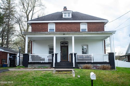 3 Luther St, Troy, NY, 12180-7801 | Card Image