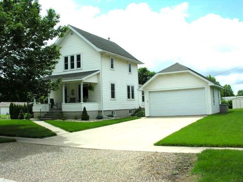 617 S 6th Street, Osage, IA, 50461 | Card Image