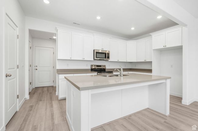 125 - 12657 S High View Ln, Townhouse with 3 bedrooms, 3 bathrooms and 2 parking in Herriman UT | Image 7