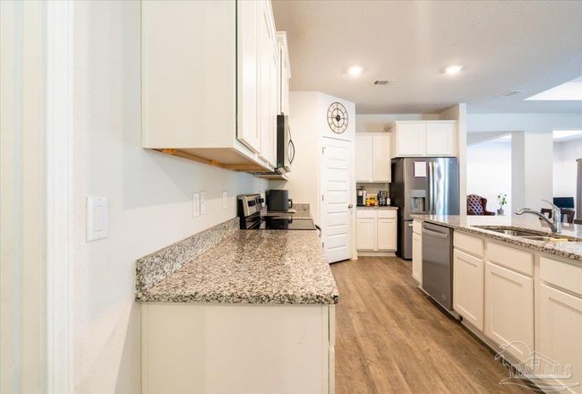 8177 Majestic Cypress Dr, House other with 4 bedrooms, 4 bathrooms and 4 parking in Milton FL | Image 10
