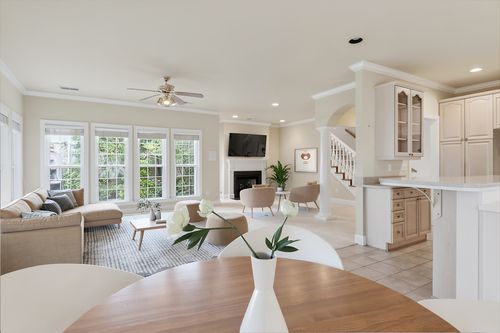 700 Pebble Springs Dr, Franklin, TN, 37067-4620 | Card Image