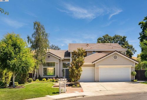 851 Independence Ct, Pleasanton, CA, 94566-7820 | Card Image