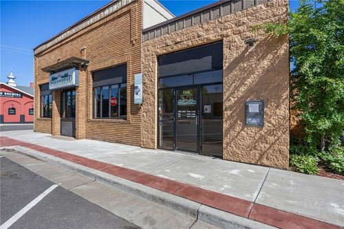 138 W Madison Ave, Grantsburg, WI, 54840-7022 | Card Image
