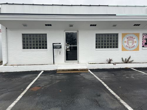 107 W Market St, Lebanon, TN, 37087-2709 | Card Image