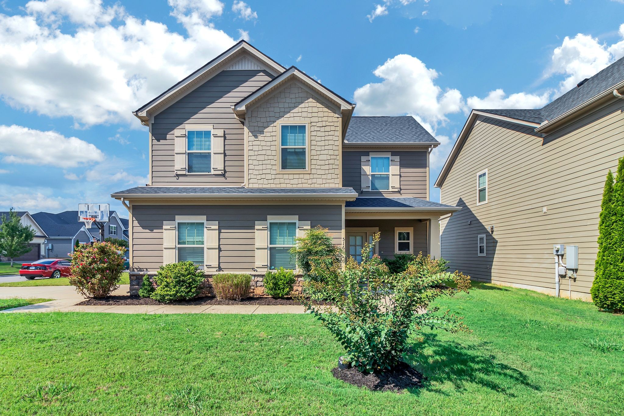High Echelon Cir, Smyrna, TN 37167