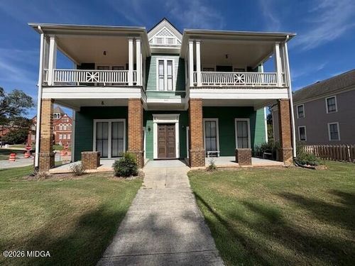 895 Mulberry St, Macon, GA, 31201-6744 | Card Image