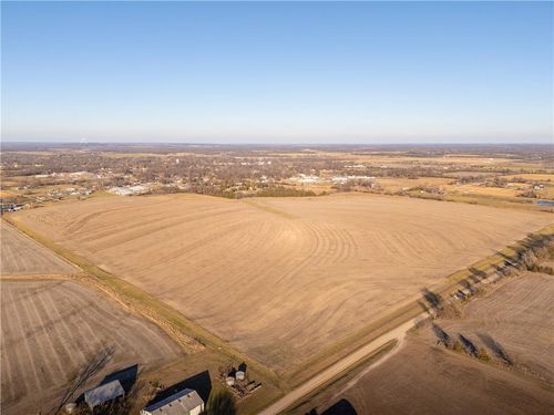 000 W 17th St, Pleasanton, KS, 66075 | Card Image