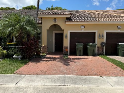 1230 Ne 32nd Ave, Homestead, FL, 33033-5319 | Card Image