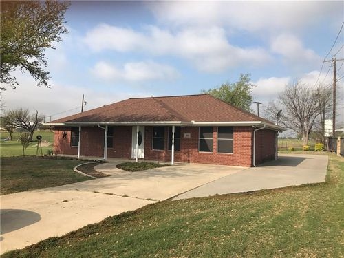 803 N Fm 156, Ponder, TX, 76259-9620 | Card Image