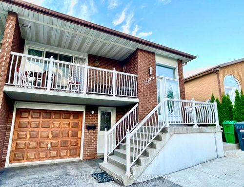 lower-4090 Woodington Dr, Mississauga, ON, L4Z1K3 | Card Image