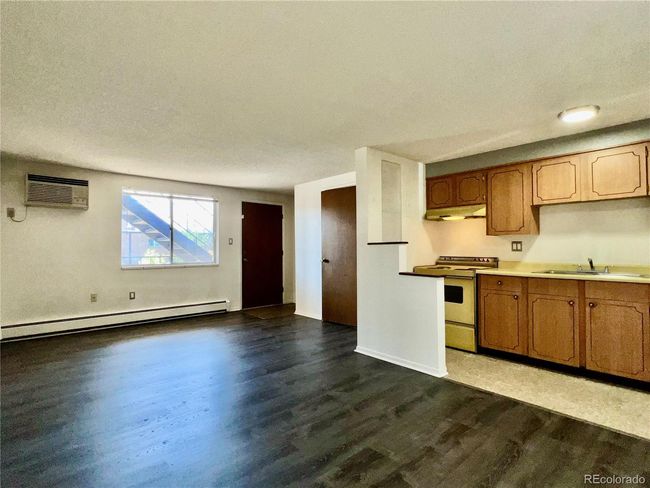 APT-204 - 3305 S Clarkson St, Condo with 1 bedrooms, 1 bathrooms and 1 parking in Englewood CO | Image 8