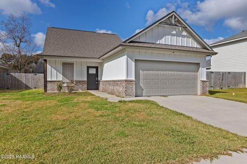 109 Tyreek Dr, Lafayette, LA, 70506-6382 | Card Image