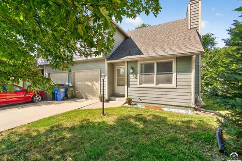 3622 W 10th St, Lawrence, KS, 66049-3227 | Card Image