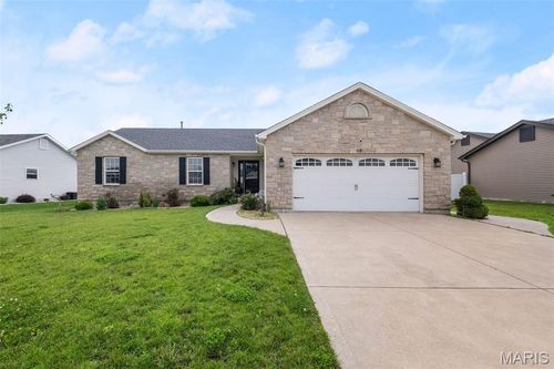 80 Brookshire Creek Drive, Wentzville, MO, 63385 | Card Image