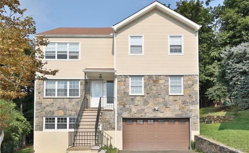 29 Ridge Rd, Dobbs Ferry, NY, 10522-3300 | Card Image