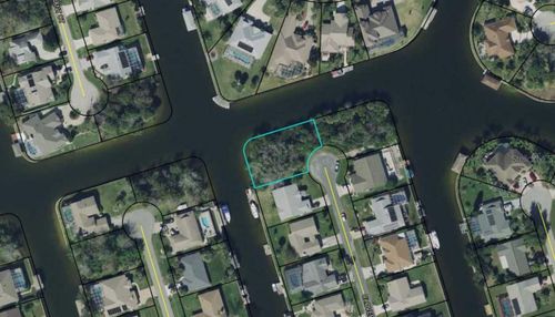 43 Cloverdale Ct N, PALM COAST, FL, 32137-8341 | Card Image