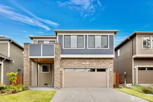 20513 Richmond Rd, Bothell, WA, 98012-9631 | Card Image