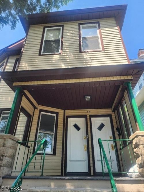 84 Van Houten Ave, Passaic, NJ, 07055-5536 | Card Image