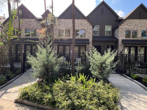 2694 Woodforest Pkwy N, Montgomery, TX, 77316-3374 | Card Image