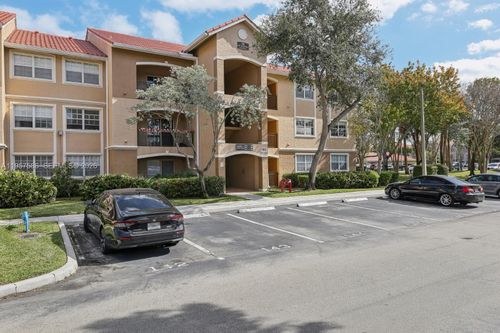 18208-11600 Sw 2nd St, Pembroke Pines, FL, 33025-4905 | Card Image