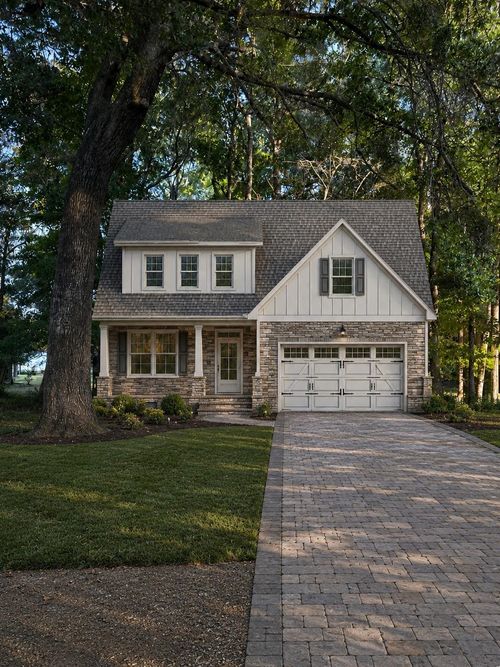 2550 Lake Vista Dr, Little River, SC, 29566-9310 | Card Image