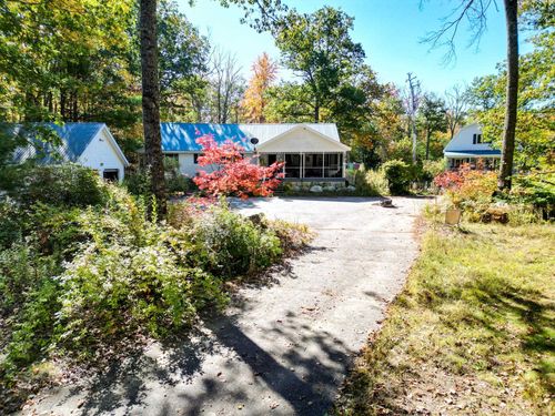 91 Hunting Ridge Rd, Center Conway, NH, 03813-4316 | Card Image