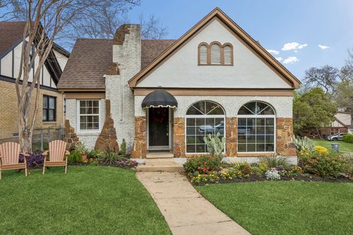 816 Newell Ave, Dallas, TX, 75223-1162 | Card Image