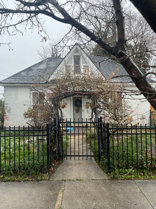 1812 S Park St, Salt Lake City, UT, 84105-2910 | Card Image