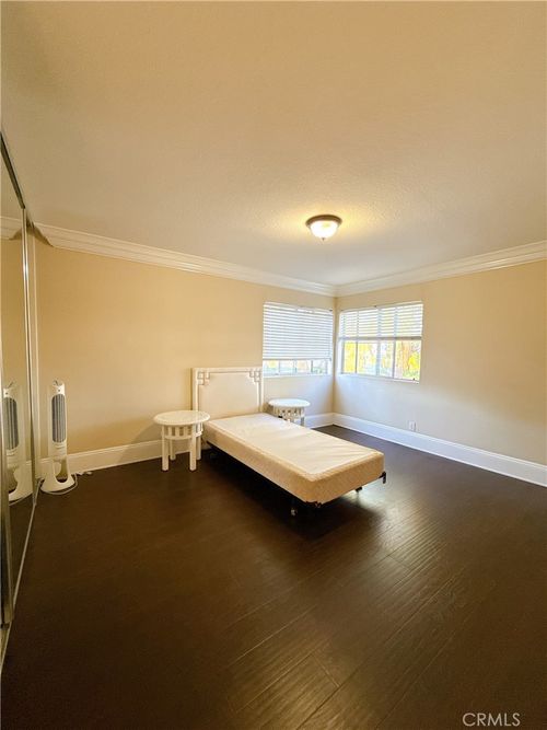 1 Capobella, Irvine, CA, 92614-8103 | Card Image