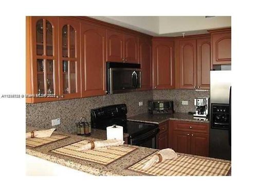apt-800-2301 Sw 27th Ave, Miami, FL, 33145-3672 | Card Image