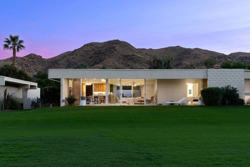 399 Desert Lakes Dr, Palm Springs, CA, 92264-5513 | Card Image