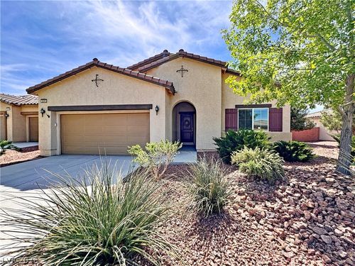 5245 E La Campana Dr, Pahrump, NV, 89061-7305 | Card Image
