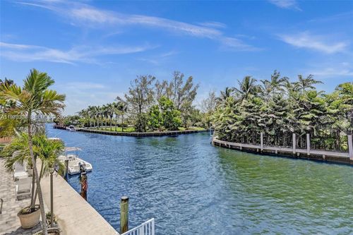 apt-317-2640 Ne 135th St, North Miami, FL, 33181-3541 | Card Image