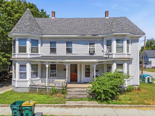 352 Portland St, Rochester, NH, 03867-2370 | Card Image