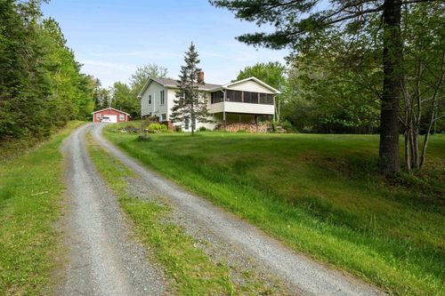 45 Hospital Road, Sherbrooke, NS, B0J3C0 | Card Image