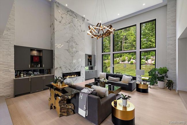 055-212 Enclave-55.jpg | Image 11