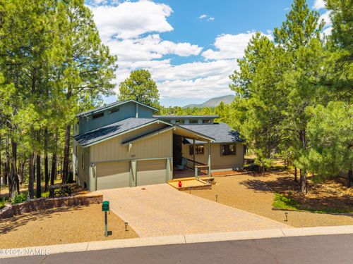 2201 N Rio De Flag Drive, Flagstaff, AZ, 86004 | Card Image