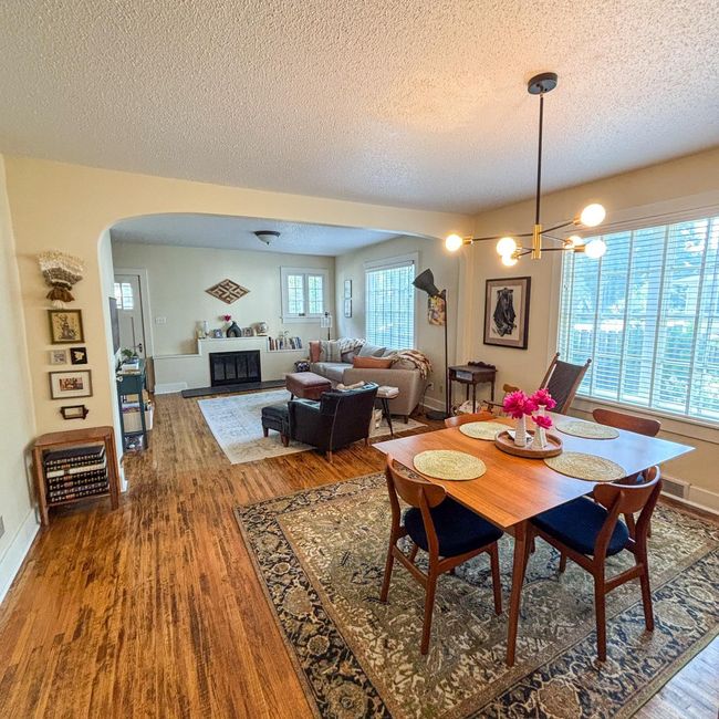813 Clay St, House other with 3 bedrooms, 2 bathrooms and null parking in Cedar Falls IA | Image 4